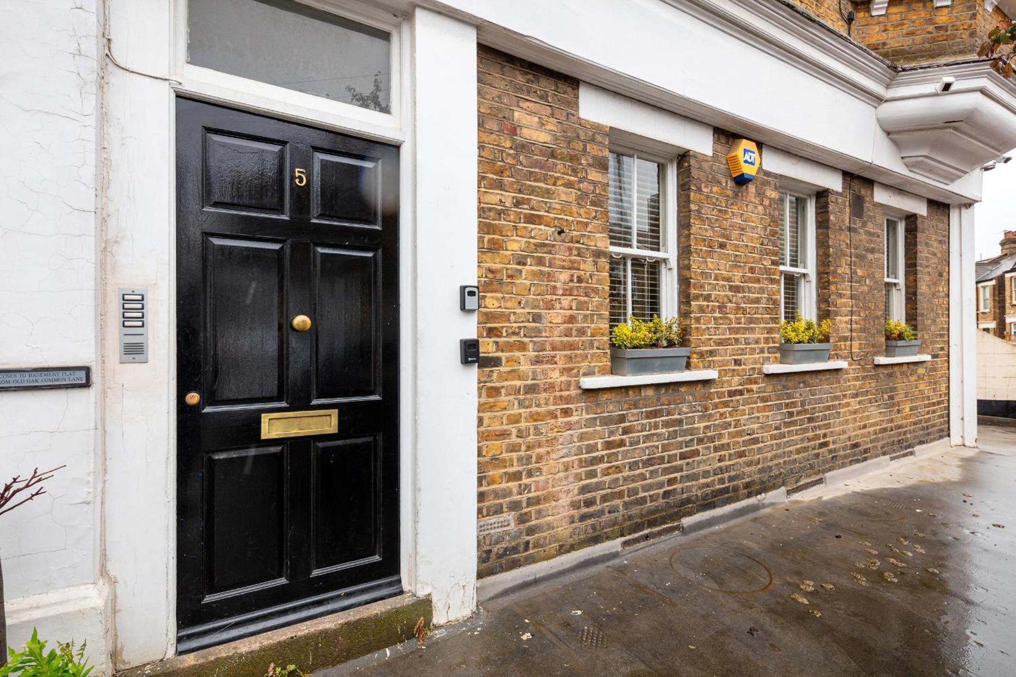 5A - Bright And Airy 2 Bedroom Apartment - Close To Central London Eksteriør billede